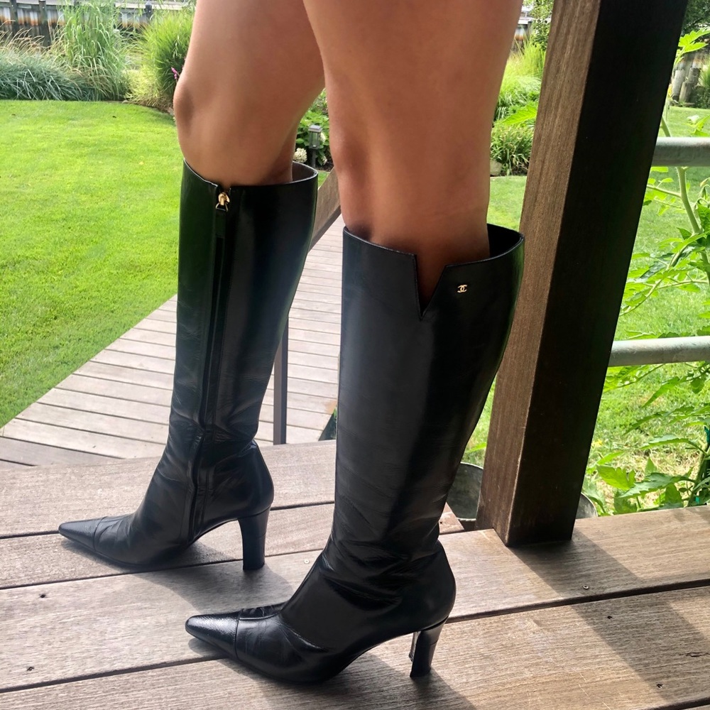 Absolutely Gorgeous ***Chanel Boots*** Size 7.5